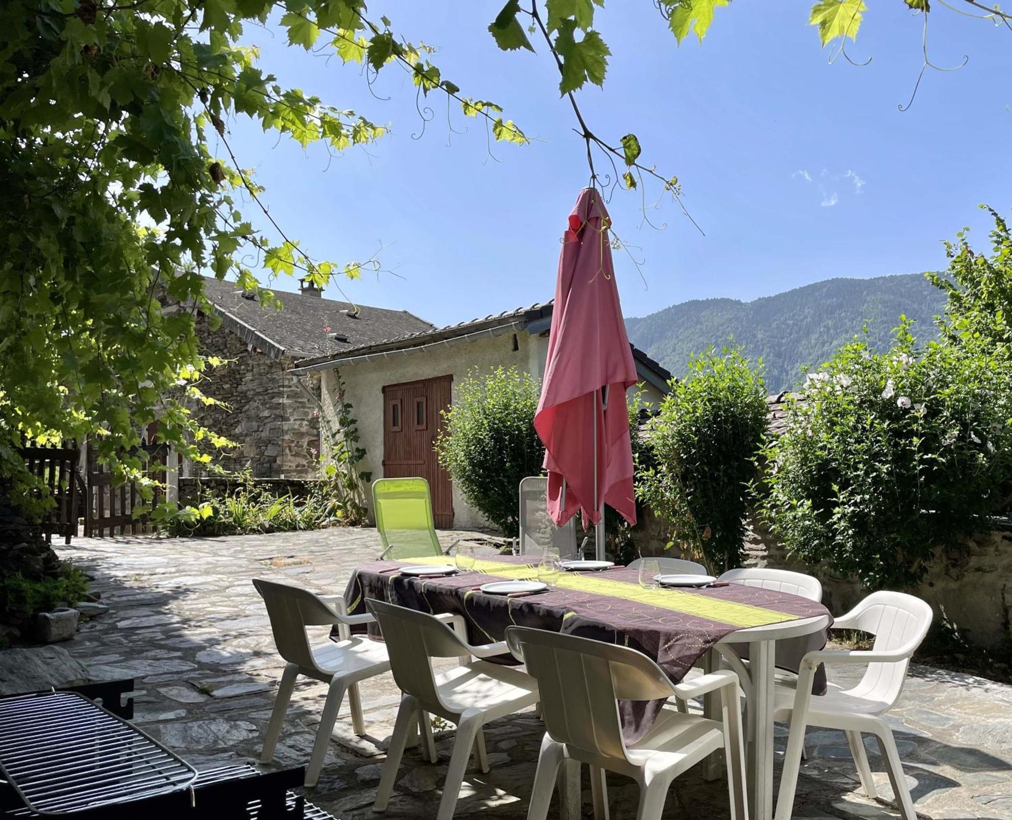 La Treille Villa Tignac ภายนอก รูปภาพ